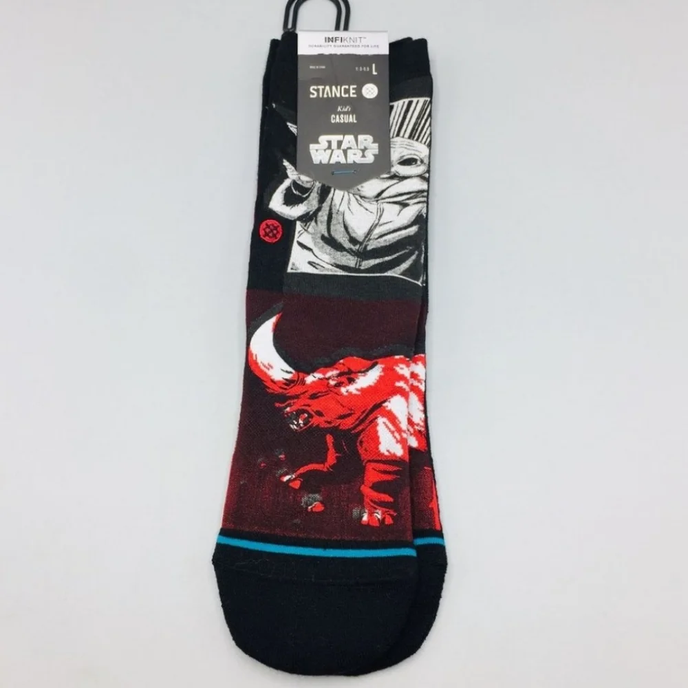 NWT Kid's Star Wars Manga Mudhorn Stance Crew Socks
